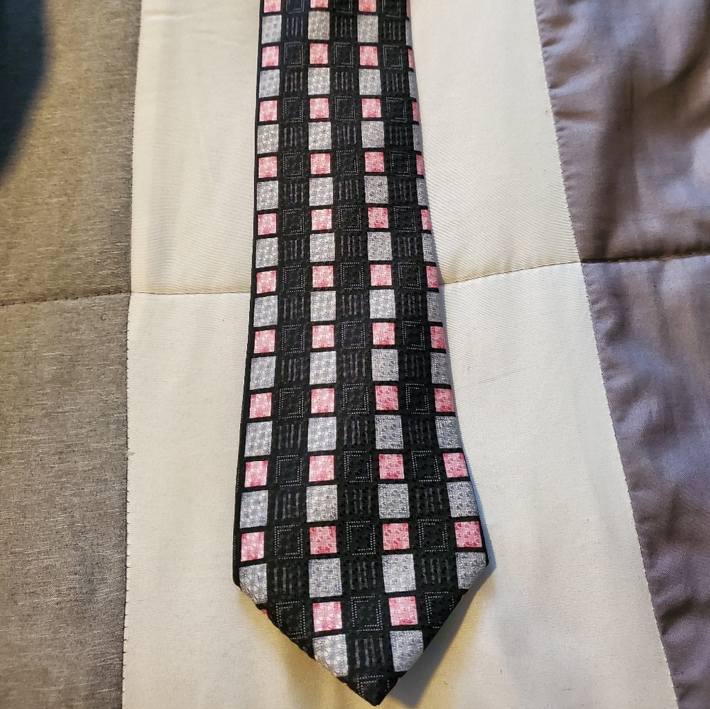 Necktie